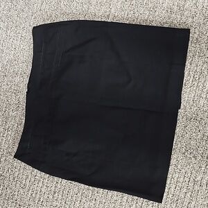 BLACK MINI SKIRT SIZE 12
